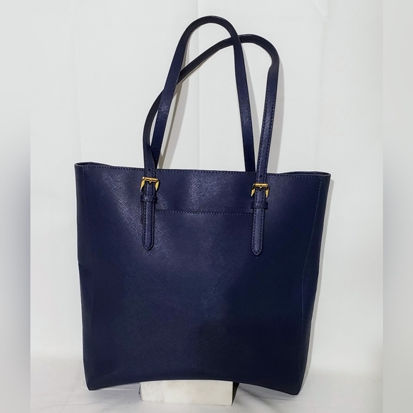 Michael Kors Jet set leather tote. EUC - Picture 3 of 15